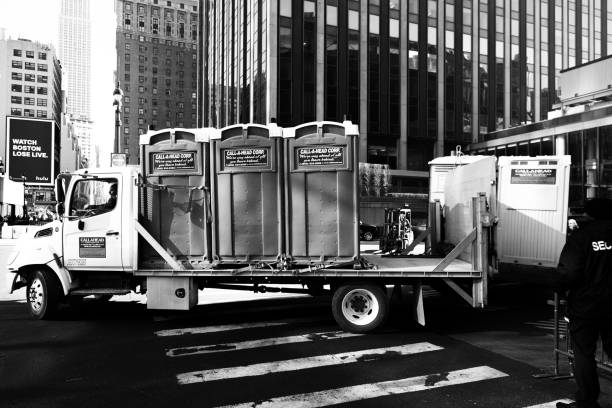 Best Construction site porta potty rental  in Mentor, OH